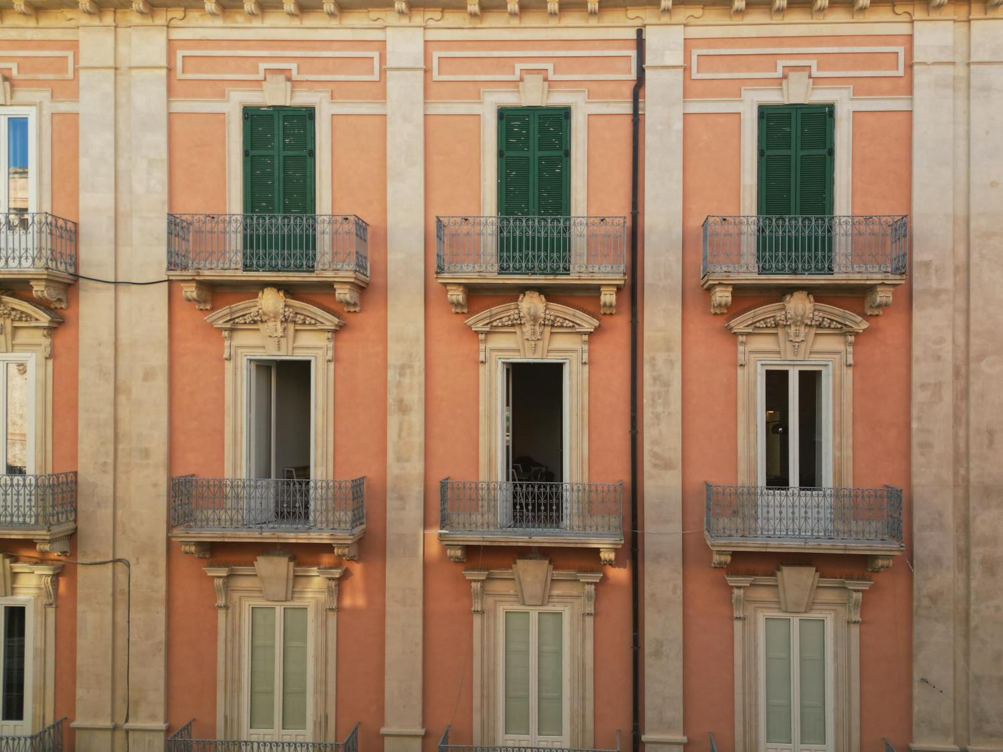 Apartment Iconic Ortigia - Caraccess Primelocation Diningguide